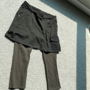 Athleta skirt pants in Size S